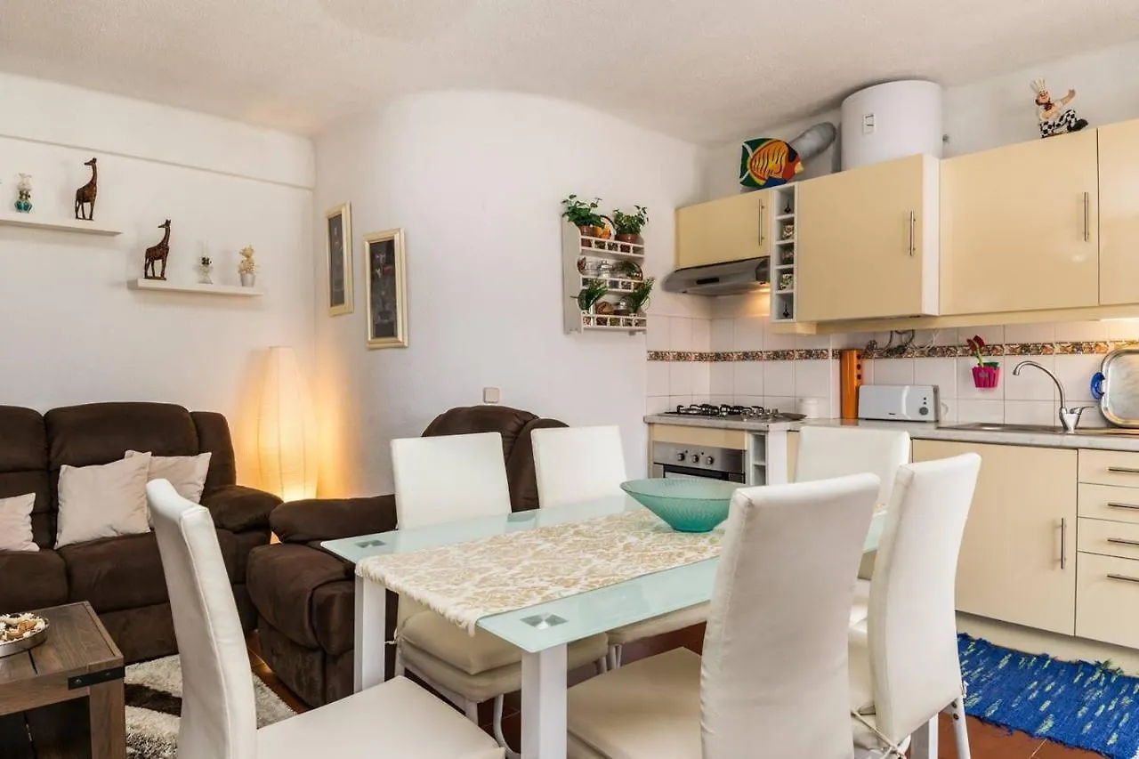 Apartamento Matilde Vaz T2 - Albufeira Hotel 0*,  Portugal